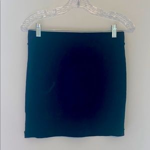 Black pencil skirt